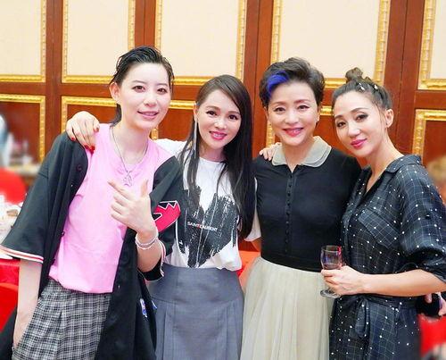 每日吃瓜今日大瓜小刘亦菲,吃瓜群众热议不断