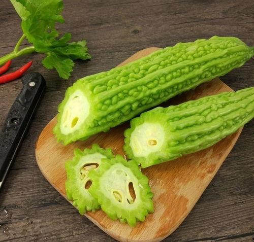 娱乐吃瓜姐白菜,白菜带你领略娱乐圈的瓜田乐趣